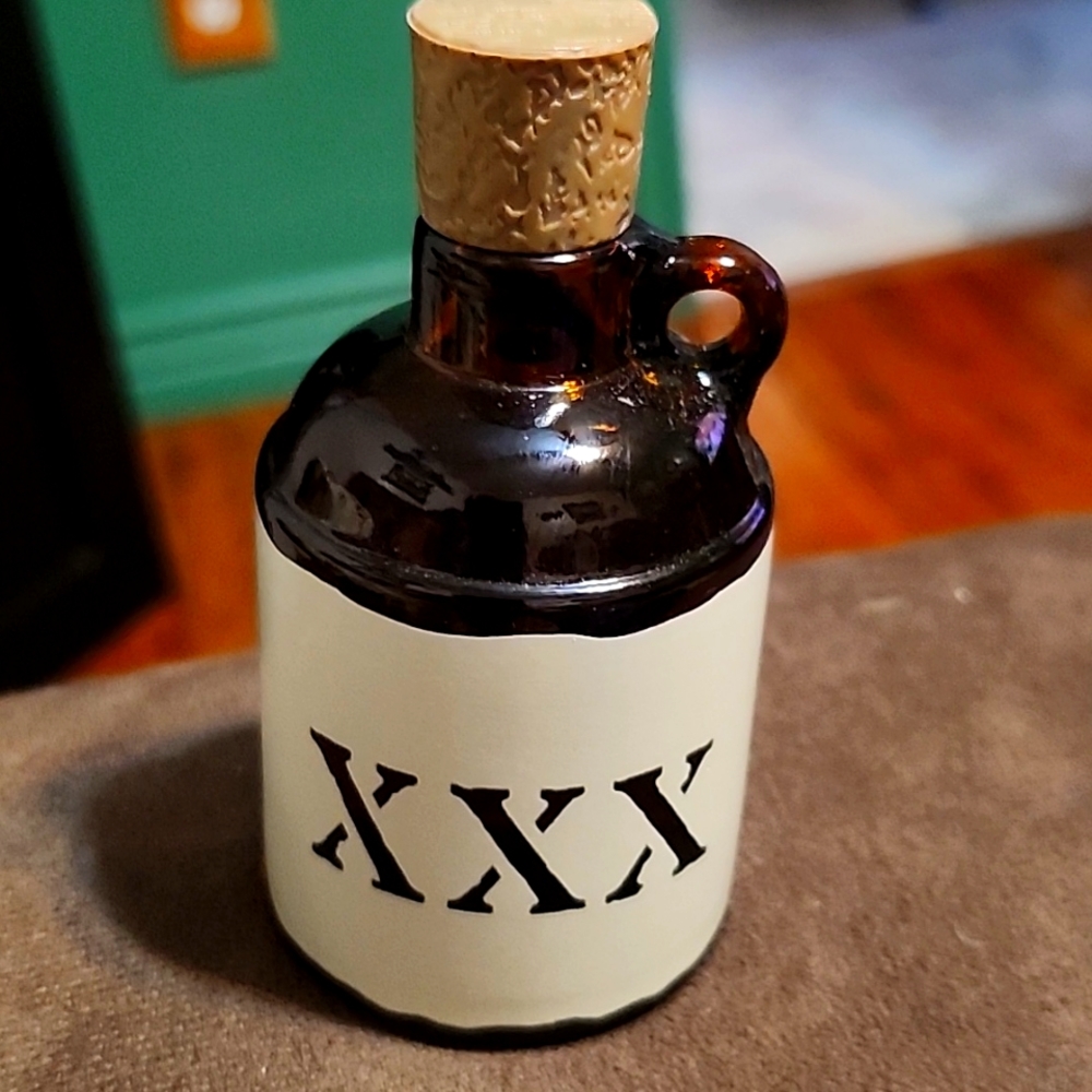 🍒 New full in box, vintage Avon, little brown jug. - Picture 3 of 3